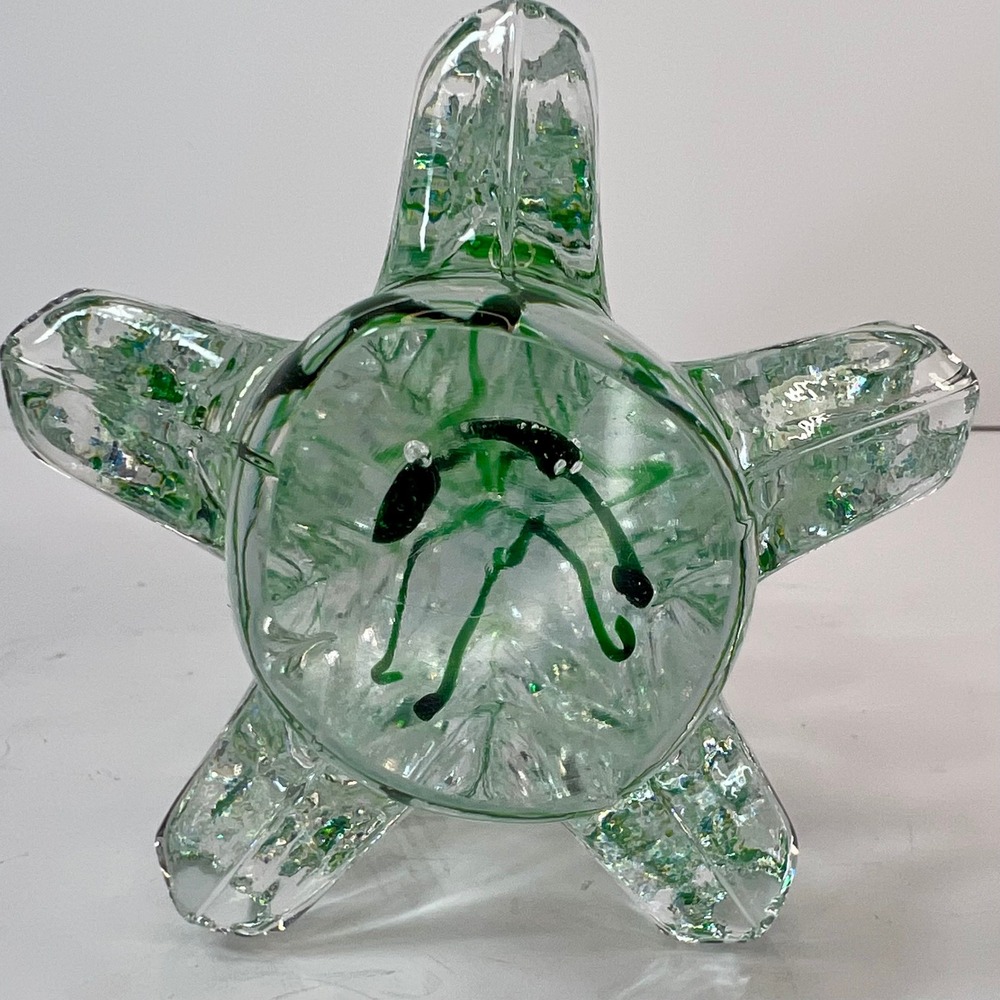 Art Glass Christmas Tree Figurine Clear with Green Swirl 5.25 Inch Holiday Decor - Picture 6 of 9